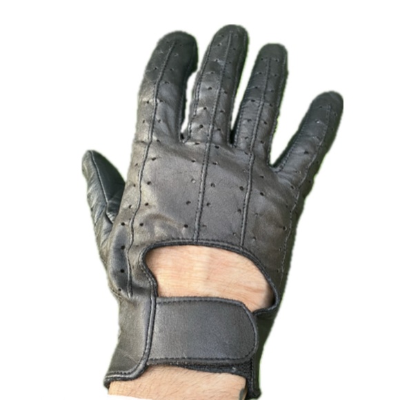 Men's Leather Motorcycle Perforated Riding Biker Gloves, Black, Size Medium - Picture 1 of 7